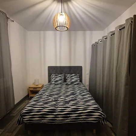 Maison Lumineuse, Idéale Pour Se Ressourcer *