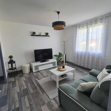 Maison Lumineuse, Ideale Pour Se Ressourcer Sainte-Florine